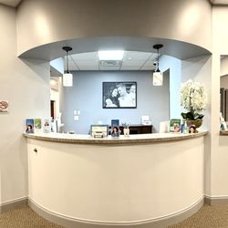 Royal Dentistry Of Grayson - Front Desk