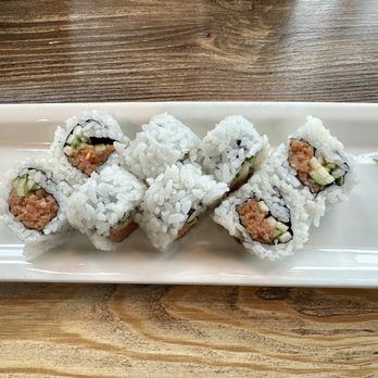 Zest Sushi And Small Plates - Spicy Tuna Roll, July 2026. - Sushi Bars Near Me - Cary, North Carolina