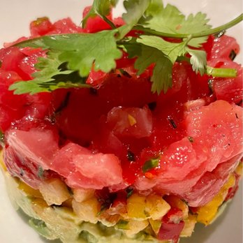 Seasons 52 - Ahi Tuna Tartare excellent! - New American Near Me - Sarasota, Florida Seasons 52 - Ahi Tuna Tartare excellent! - New American Near Me - Sarasota, Florida