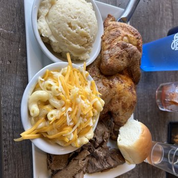 Reefpoint Brew House - Brew House BBQ Platters half chicken and brisket with garlic mashed potatoes and Build Your Own - Brew House Mac and cheese - New American Near Me - Racine, Wisconsin Reefpoint Brew House - Brew House BBQ Platters half chicken and brisket with garlic mashed potatoes and Build Your Own - Brew House Mac and cheese - New American Near Me - Racine, Wisconsin