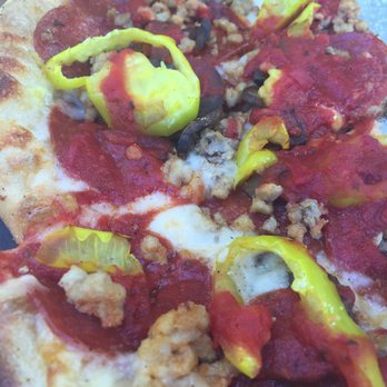 Pies & Pints - Classic pizza - Pizza Near Me - Charleston, West Virginia