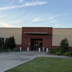 Encompass Health Rehabilitation Hospital of Pearland - Visiting a family member