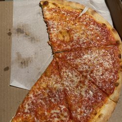 Belluno Pizza - Hand-Tossed Cheese Pizza (Medium 14")