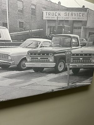 Lovick's Cafe by null