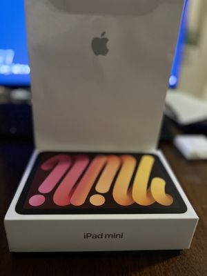 Apple Downtown Brooklyn by null