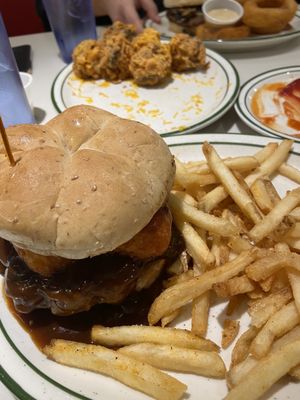 Gunther Toody's Diner by null