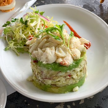 A'Bouzy - Crab and avocado salad - Champagne Bars Near Me - Houston, Texas A'Bouzy - Crab and avocado salad - Champagne Bars Near Me - Houston, Texas