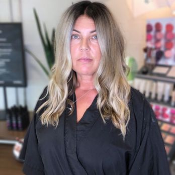 Austindoesthehairs - Hair Stylists Near Me - Melbourne, Florida Austindoesthehairs - Hair Stylists Near Me - Melbourne, Florida
