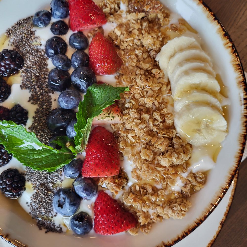 Breakfast Bear - Granola bowl - Breakfast & Brunch Near Me - Wausau, Wisconsin Breakfast Bear - Granola bowl - Breakfast & Brunch Near Me - Wausau, Wisconsin