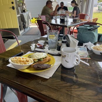 The Yellow Door Cafe - Breakfast & Brunch Near Me - Elkin, North Carolina