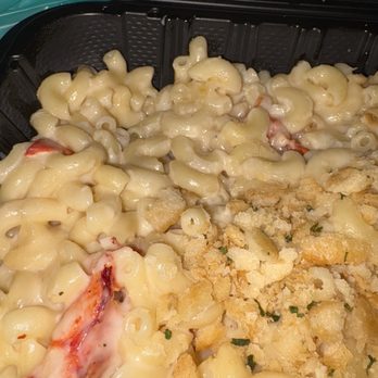Third Alarm Diner - Lobster mac & cheese with Ritz crackers crumble on top - Diners Near Me - Sanford, Maine