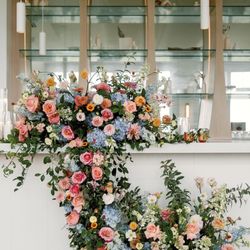 Beach Plum Event And Floral Design - Bar installation