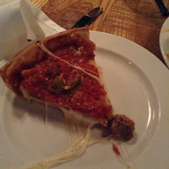 Giordano's - My first slice of deep dish pizza - Pizza Near Me - Chicago, Illinois Giordano's - My first slice of deep dish pizza - Pizza Near Me - Chicago, Illinois