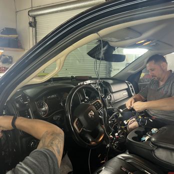 Cartronics - Car Stereo Installation Near Me - Miami, Florida