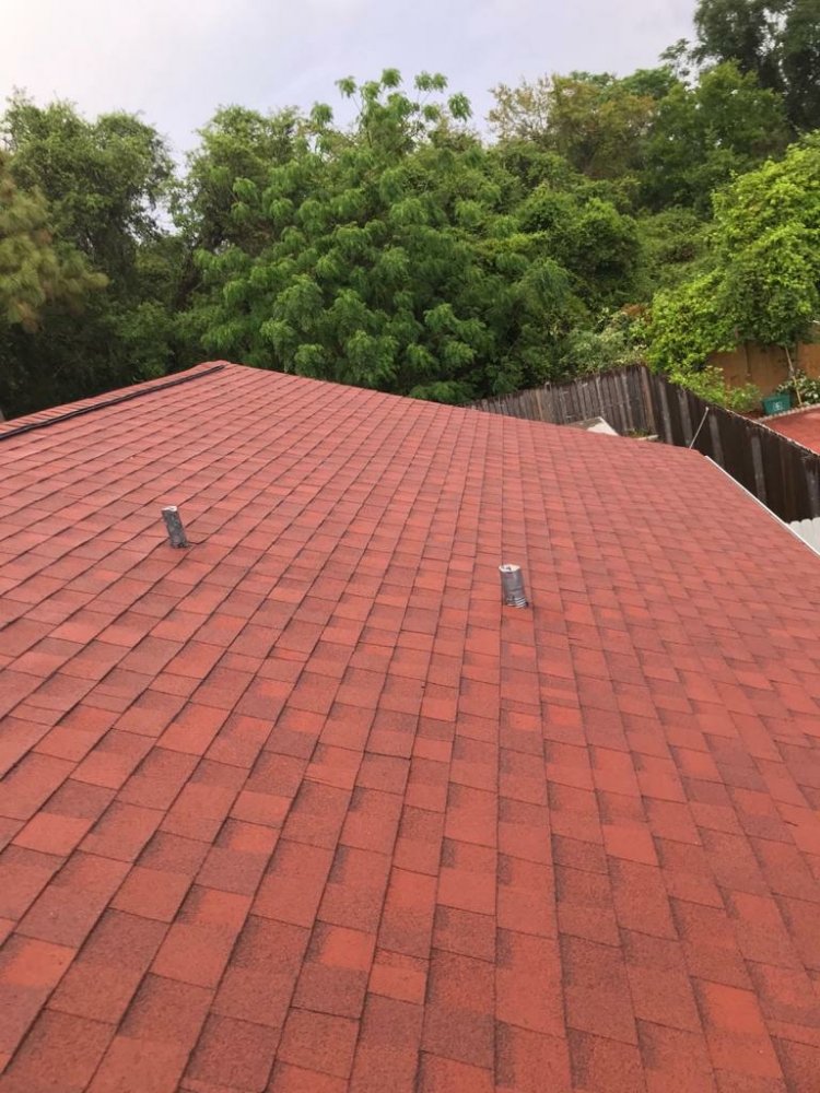 Slide of Moreno & Construction