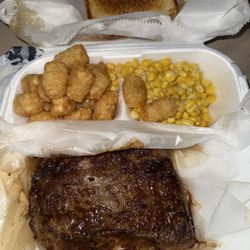 Doug & Hazel's - Small steak, tots, corn and bread