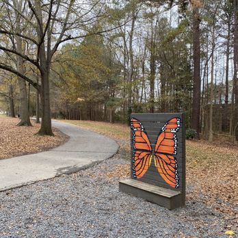 Wills Park - Parks Near Me - Avondale Estates, Georgia