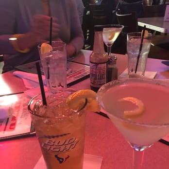 L.A. Bar - Long Island Iced Tea and Lemon Drop Martini! Goooood! - Cajun/Creole Near Me - Houston, Texas L.A. Bar - Long Island Iced Tea and Lemon Drop Martini! Goooood! - Cajun/Creole Near Me - Houston, Texas