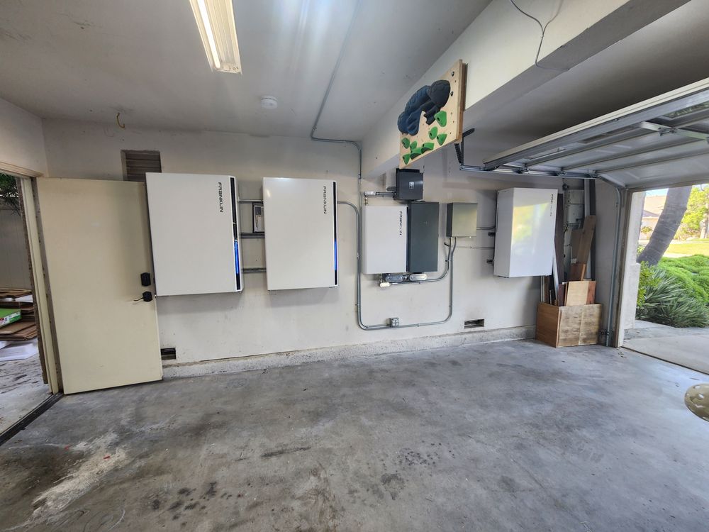 Slide of Shelter Roofing and Solar