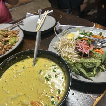 Luv2eat Thai Bistro - Fish curry - Thai Near Me - Los Angeles, California Luv2eat Thai Bistro - Fish curry - Thai Near Me - Los Angeles, California