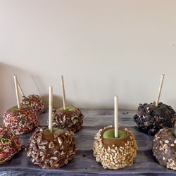 Grand Lake Chocolates - Freshly dipped caramel apples