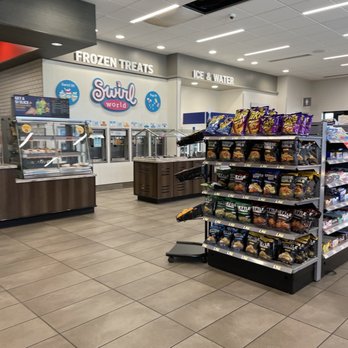 RaceTrac - Gas Stations Near Me - Spring Hill, Tennessee