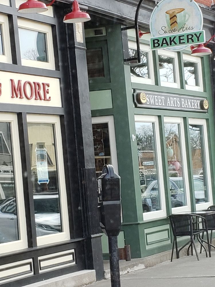 SWEET ARTS BAKERY 20 Photos & 26 Reviews 95 Main St, Geneseo, New