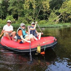 Saturn 9.5 raft. Fun, relaxing float great for the family.