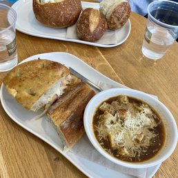 Bistro French Onion Soup - Group