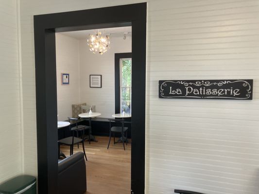 La Pâtisserie by null