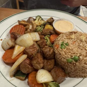 Blue Orchid - Spicy Hibachi Steak - Sushi Bars Near Me - Charlotte, North Carolina