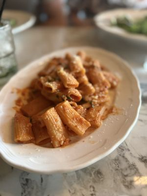 Ospi Montecito by null