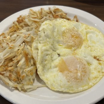 Louie's Waffle House - Hash browns and eggs - Breakfast & Brunch Near Me - Joliet, Illinois Louie's Waffle House - Hash browns and eggs - Breakfast & Brunch Near Me - Joliet, Illinois