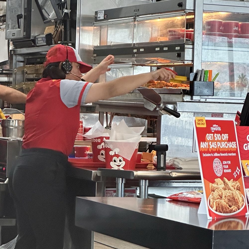 Jollibee - Arm all over the chicken - Fast Food Near Me - Las Vegas, Nevada Jollibee - Arm all over the chicken - Fast Food Near Me - Las Vegas, Nevada