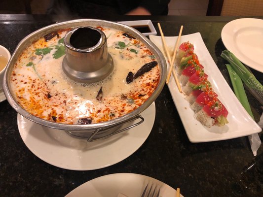 Bai Plu Thai & Sushi Bar by null