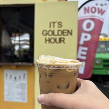Golden Hour - Coffee & Tea Near Me - Honolulu, Hawaii Golden Hour - Coffee & Tea Near Me - Honolulu, Hawaii