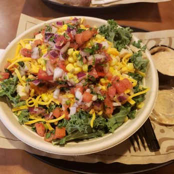Zoup! Eatery - Chicken Fiesta Power bowl - Salad Near Me - Chicago, Illinois