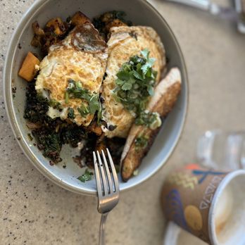 Buena Onda Cafe - Vegetarian Near Me - St. Augustine, Florida