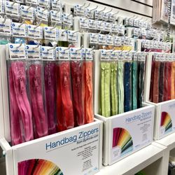 Quilts Like Crazy and Embroidery - By Annie Zippers