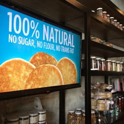 Blendr Juicery - Interior