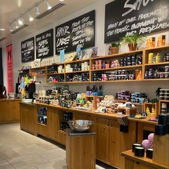 Lush - Cosmetics & Beauty Supply Near Me - Arlington, Virginia Lush - Cosmetics & Beauty Supply Near Me - Arlington, Virginia
