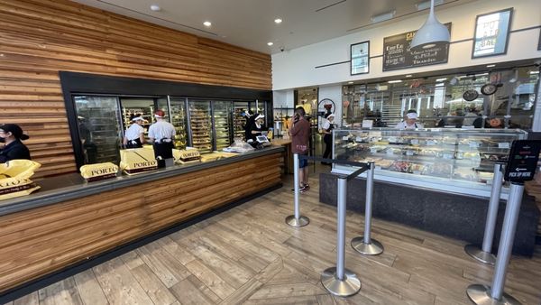 Porto's Bakery and Cafe by null