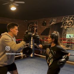 Spencer Steele Boxing - Boxing fitness for those looking to get an engaging workout without having to get hit.