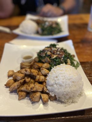 Hughie's Tavern & Viet Grill by null