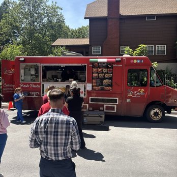 Rob's Kabobs - Aldente truck - Food Trucks Near Me - Rochester, New York Rob's Kabobs - Aldente truck - Food Trucks Near Me - Rochester, New York