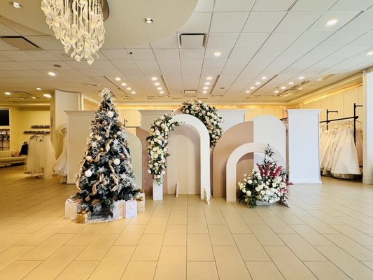 Lily's Bridal by null