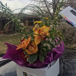 Very pleased with the flowers!  Very last minute request and my friend was so pleased.  Great job, Barb!!