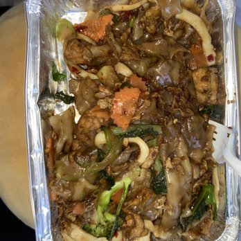 Coco Thai - Pad See Ew - Thai Near Me - Brooklyn, New York Coco Thai - Pad See Ew - Thai Near Me - Brooklyn, New York