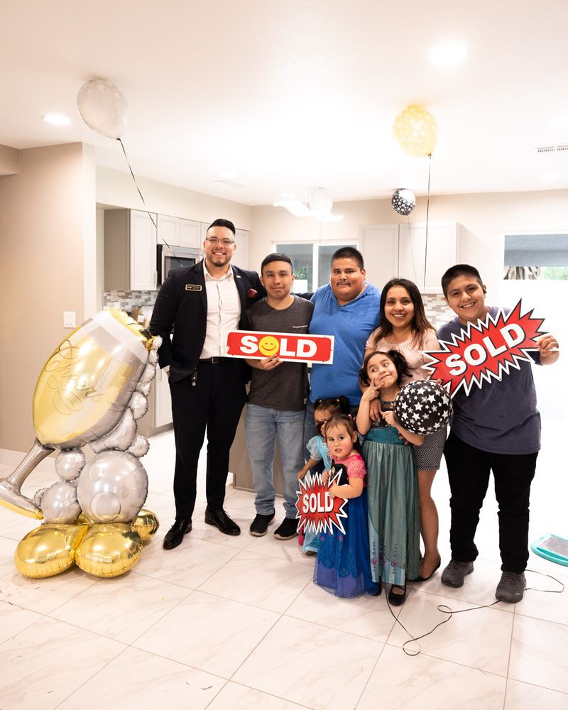 RICKY PALACIOS REALTY GROUP LAS VEGAS REALTOR Updated July 2024 15