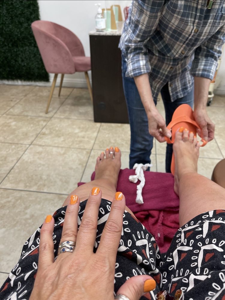 HOLLY BELLA NAILS & SPA Updated September 2024 411 Photos & 289